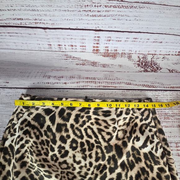 Cabi Leopard Sophia Skirt Sz 4 Brown Tan Pocket Soft Stretch Casual Party Office - Picture 8 of 11